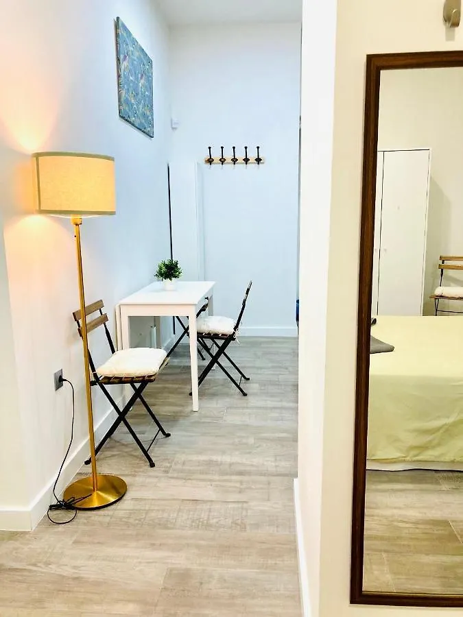 Bien Ubicado, Completo Y Nuevo P7 Lägenhet Málaga